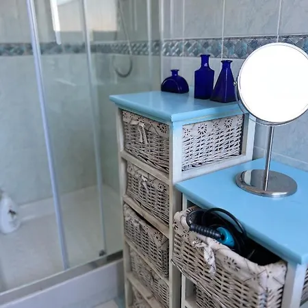 Ampio Vicino A Stazione E Centro Storico *