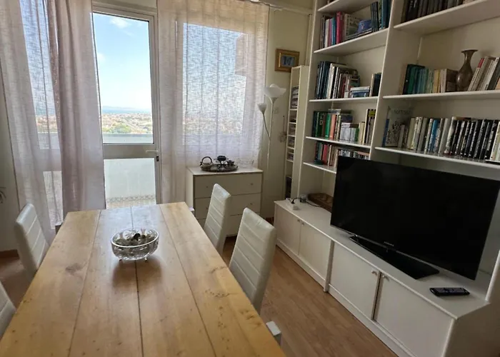 Ampio Vicino A Stazione E Centro Storico Apartamento Rímini