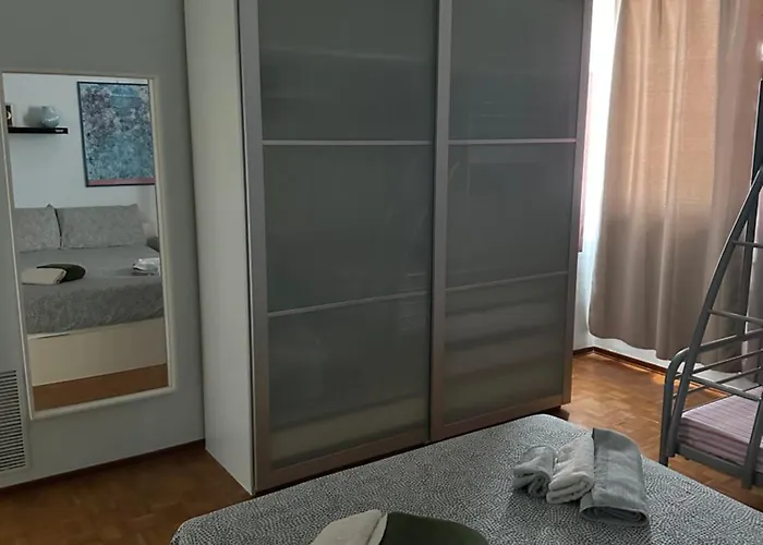 Apartamento Ampio Vicino A Stazione E Centro Storico Rímini